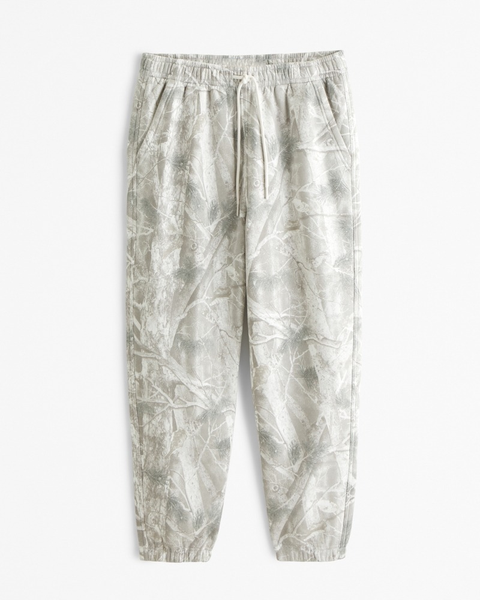 Essential Camo Sweatpants